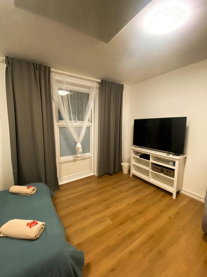 Lovely One Bedroom Flat In The Heart Of London Londres Exterior foto