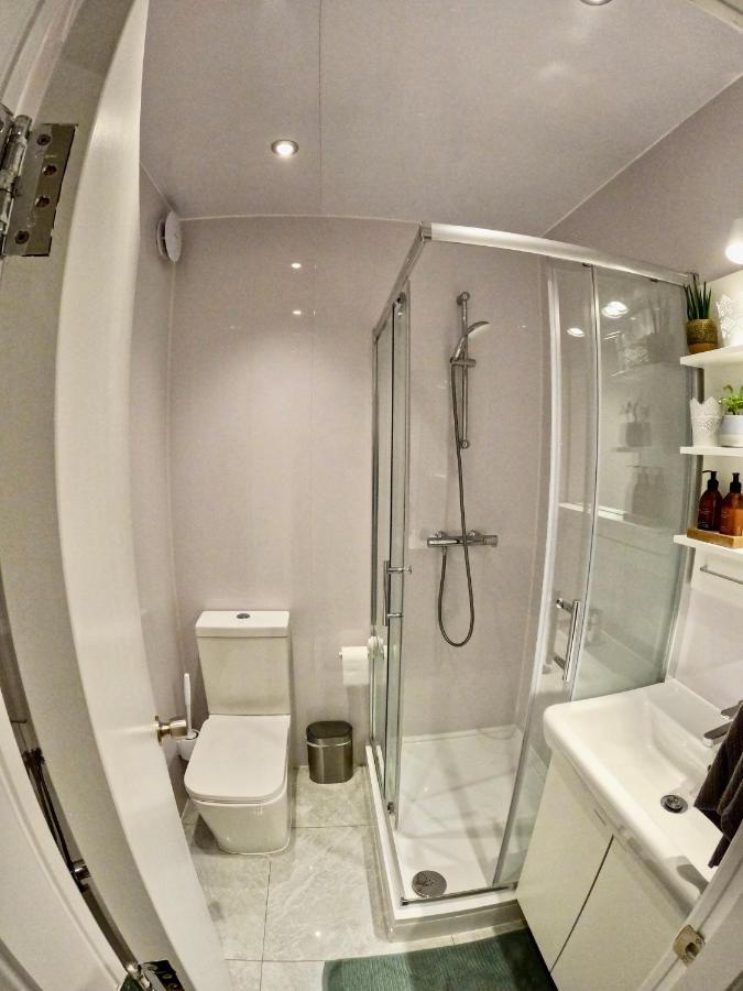 Lovely One Bedroom Flat In The Heart Of London Londres Exterior foto